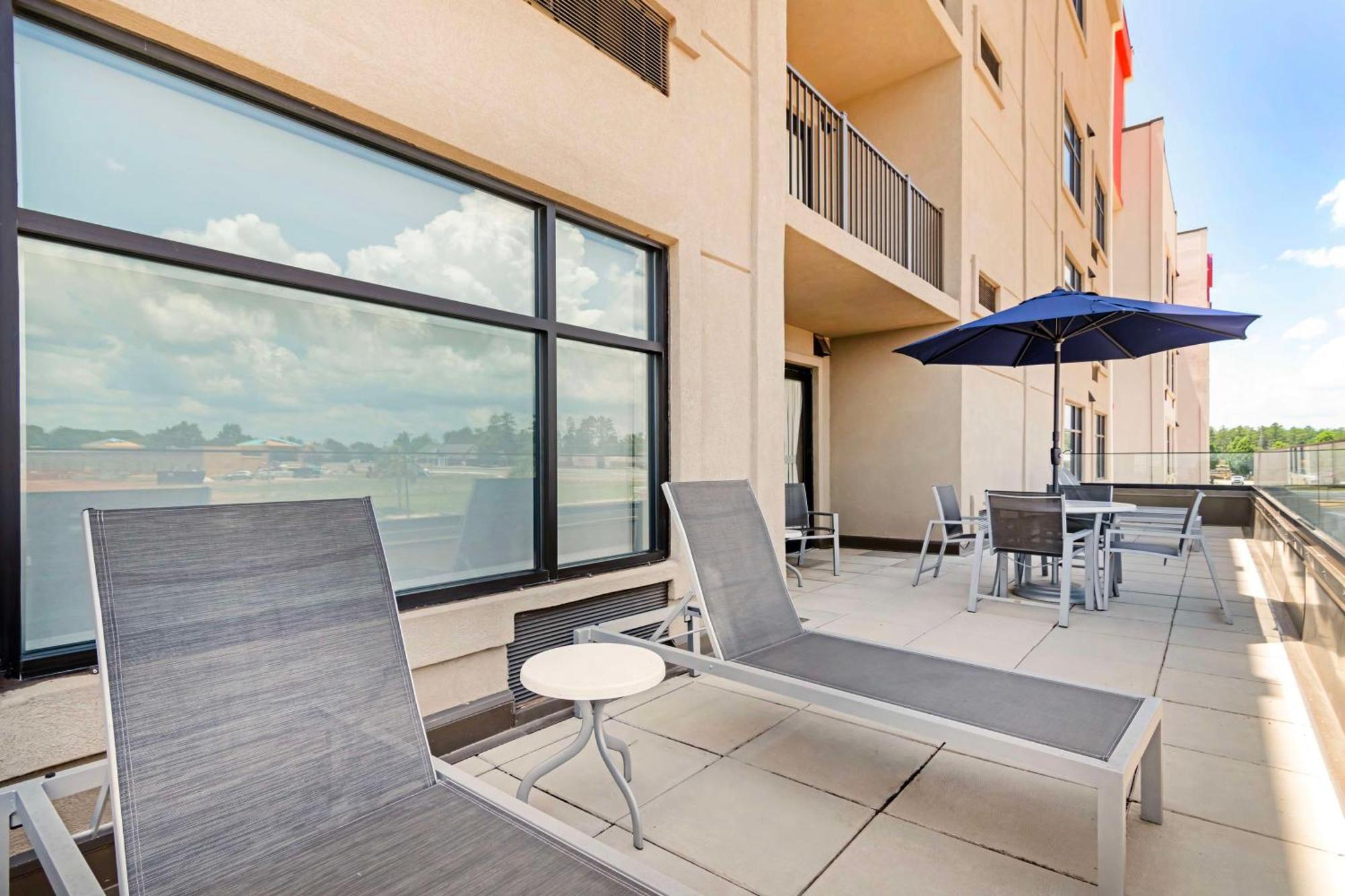 Best Western Plus Executive Residency Rigby'S Water World Hotel Warner Robins Exteriér fotografie
